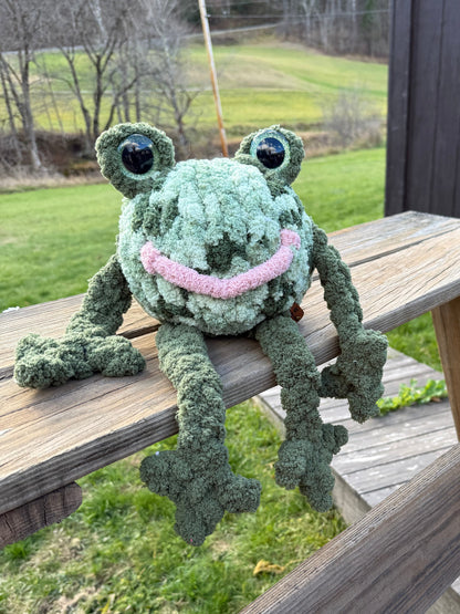 Multicolor Green Frog