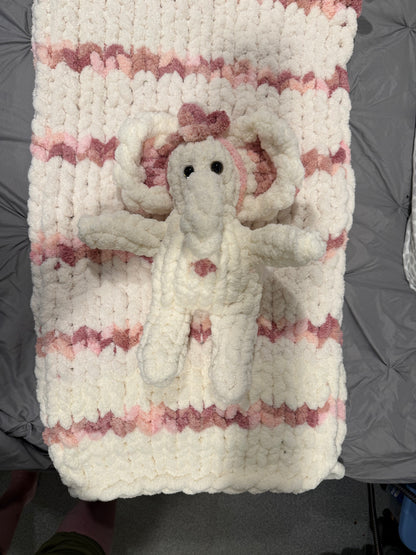 Multipink Elephant with Blanket